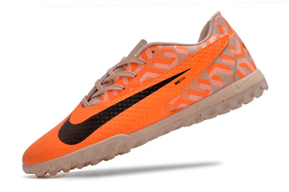 Nike Phantom GX Academy TF35-45 Sin calcetín