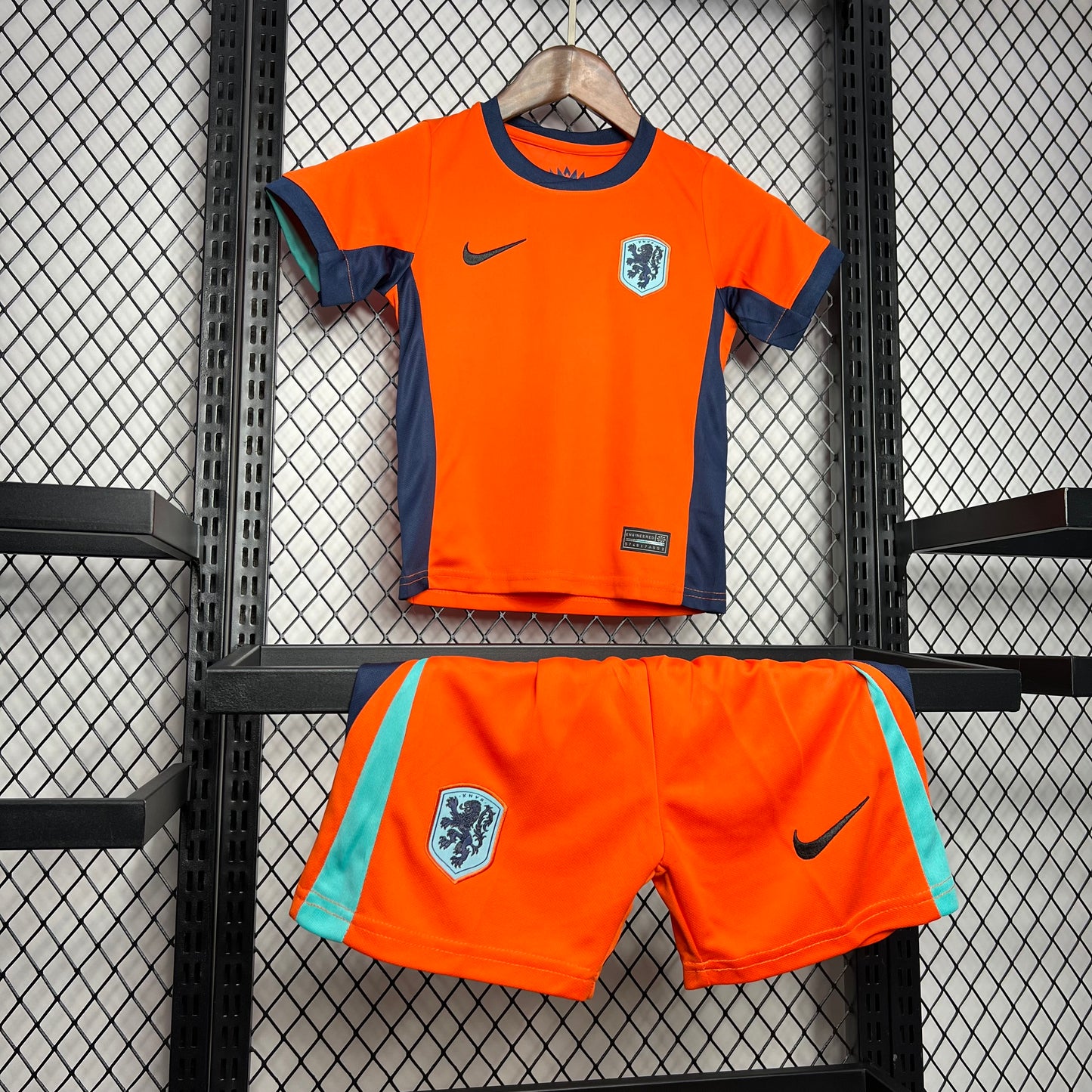 2024 HOLANDA LOCAL KID KIT VERSION