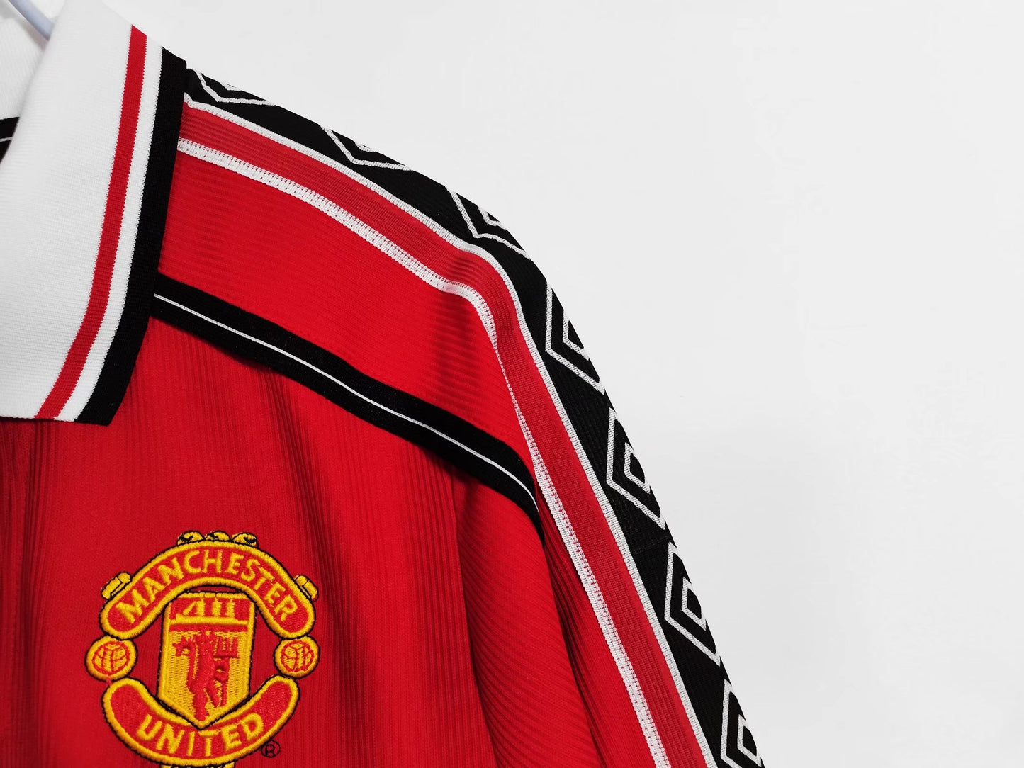 Long 1998/99 Man United Home