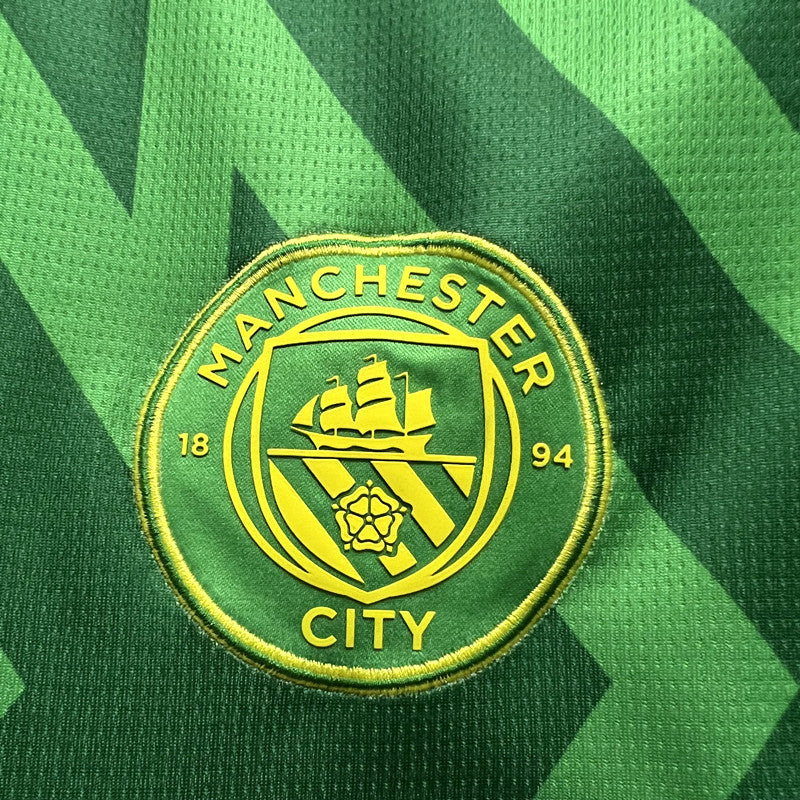 23/24 Manchester City Green Goalkeeper Green Fan Version