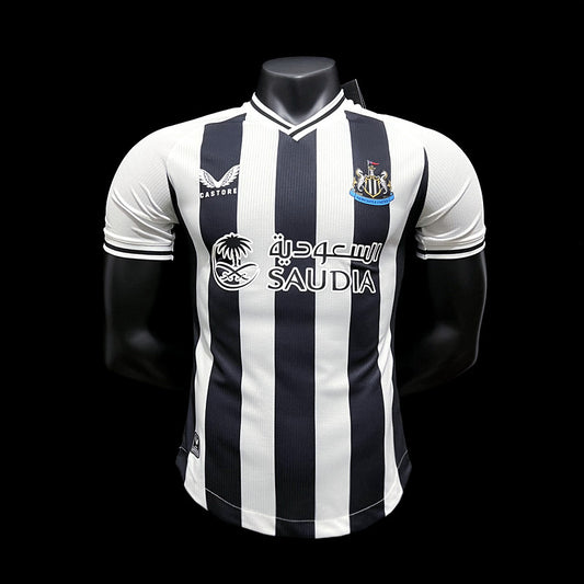 23/24 Players Newcastle Home Player Version