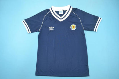 Retro Escocia 1982 Home