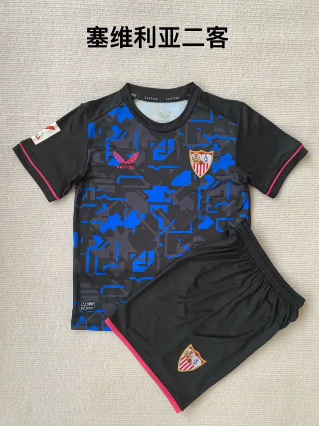 Sevilla 23-24 Kid Kits