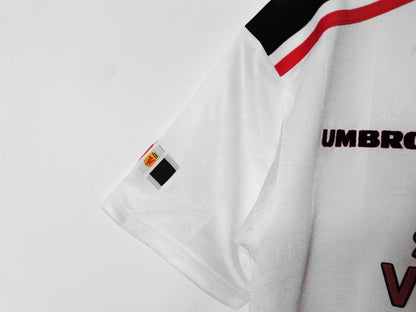 1998/99 Man United Away