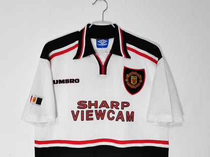 1998/99 Man United Away