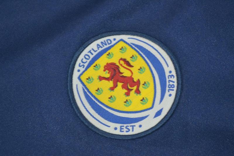 Retro Escocia 1982 Home