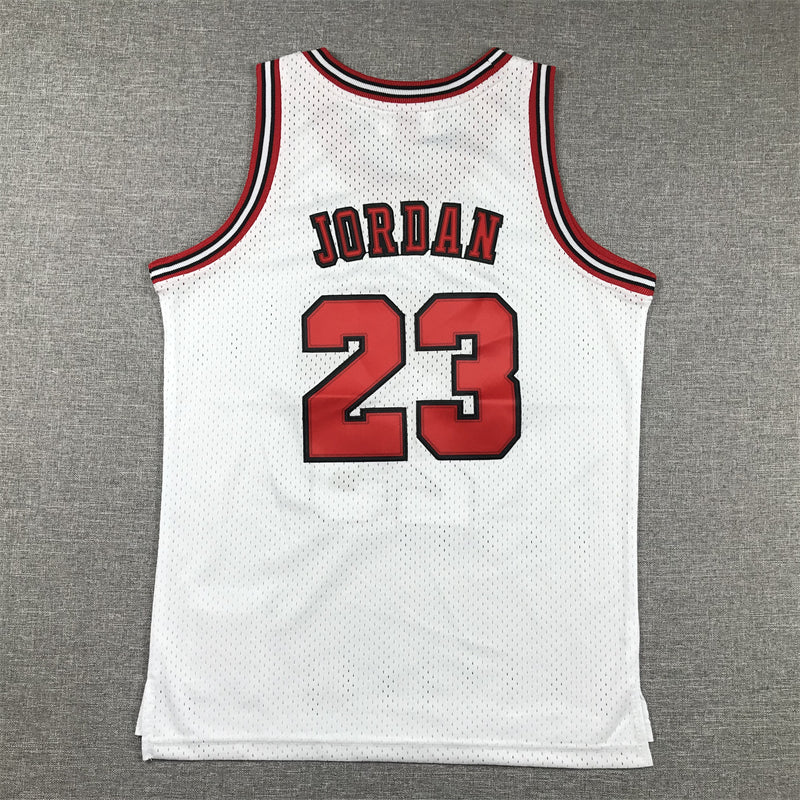 Chicago Bulls 23 White Vintage Label - NBA Jersey S-2XL