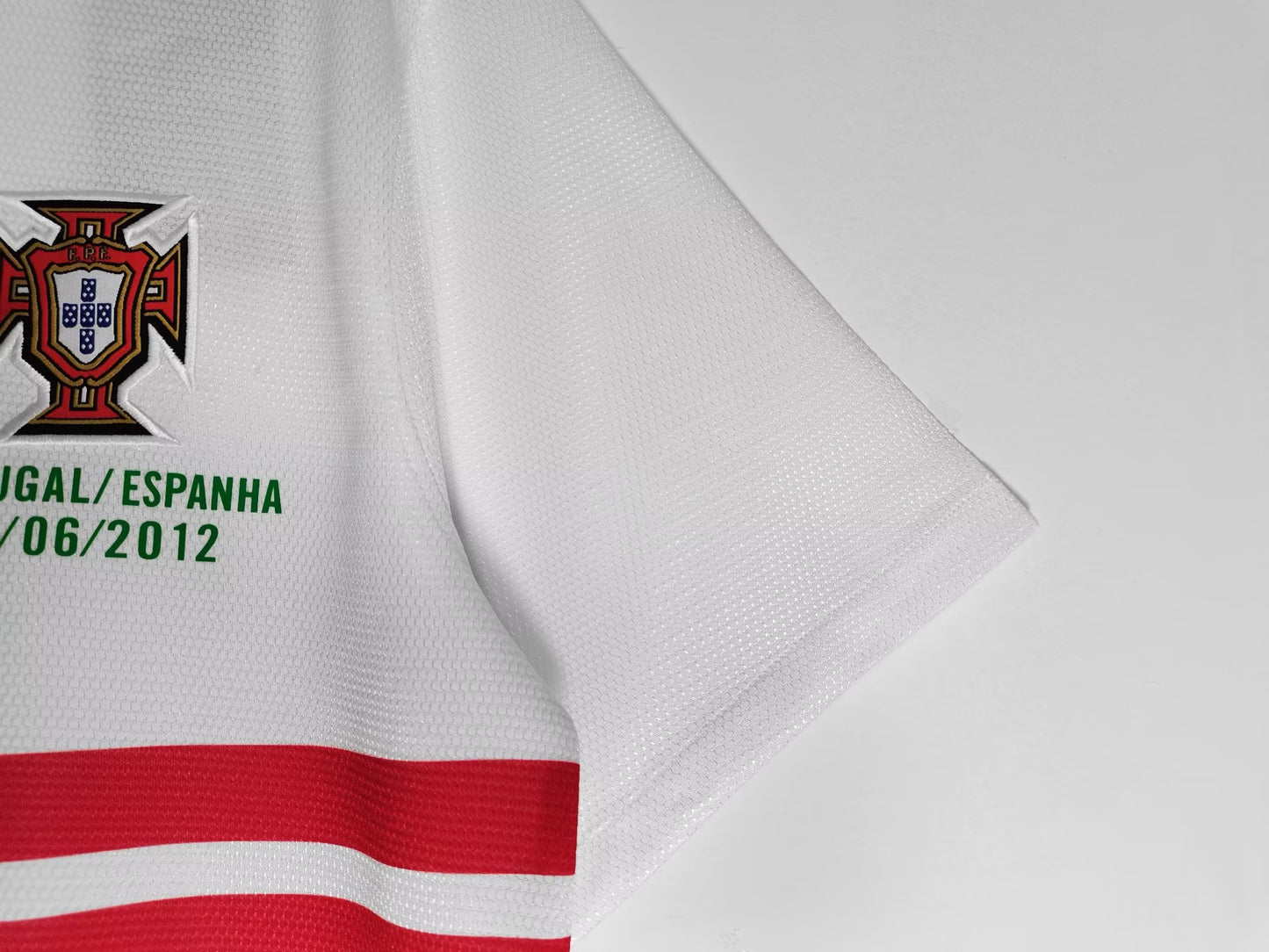 Retro 2012/13 Portugal Away