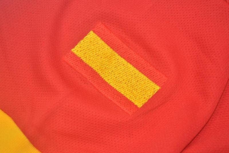 Retro España 2002 Home