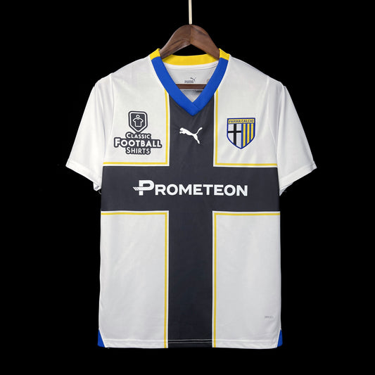 23/24 Parma Fan Version